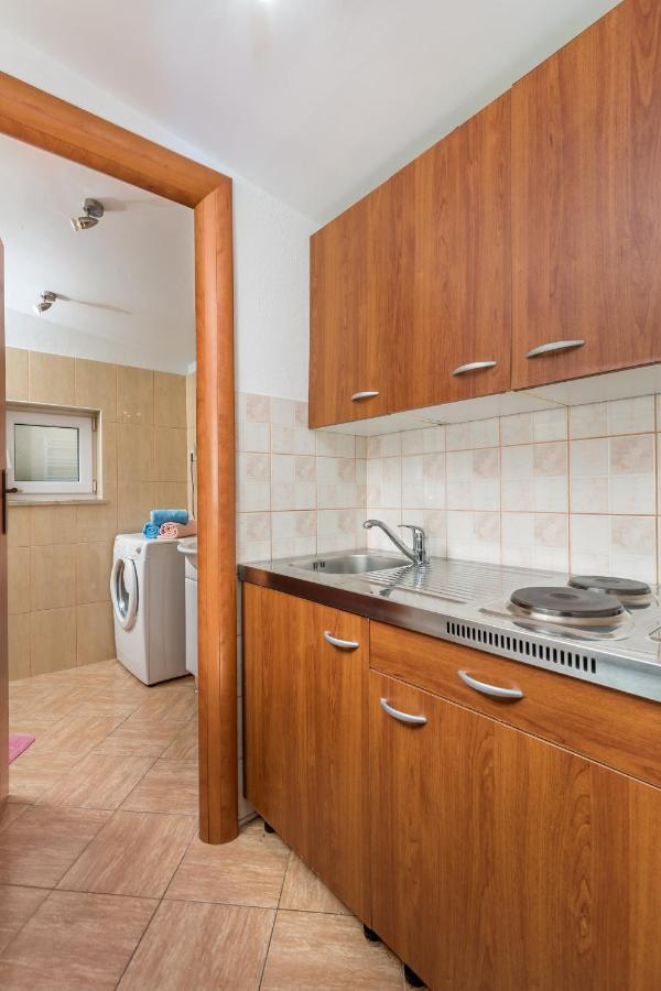 Holiday House Marica Lovran Buitenkant foto